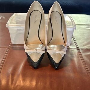 Nine West Black and Cream Pointed Flats